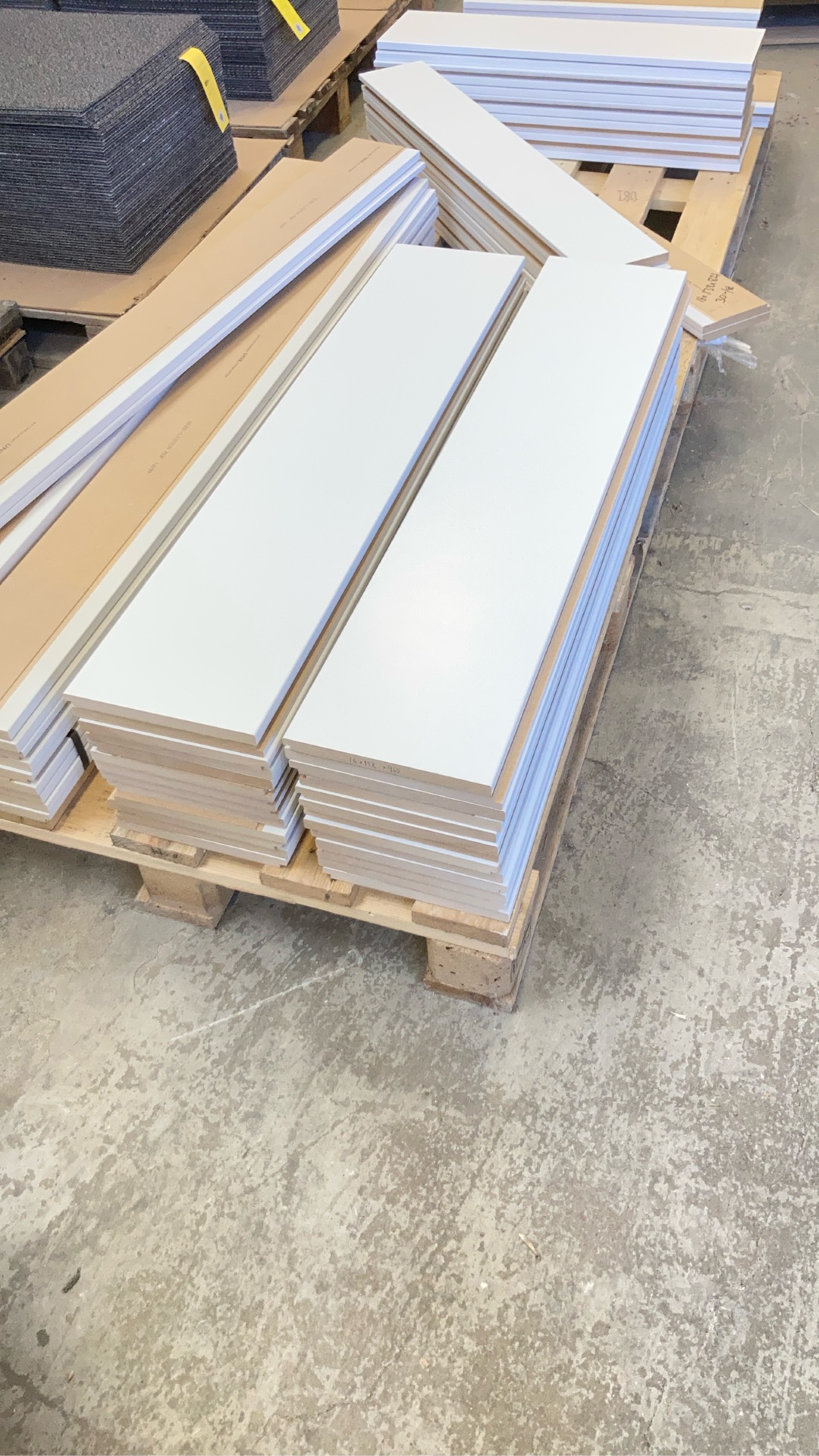 Fönster/dörrsmyg  Vit MDF