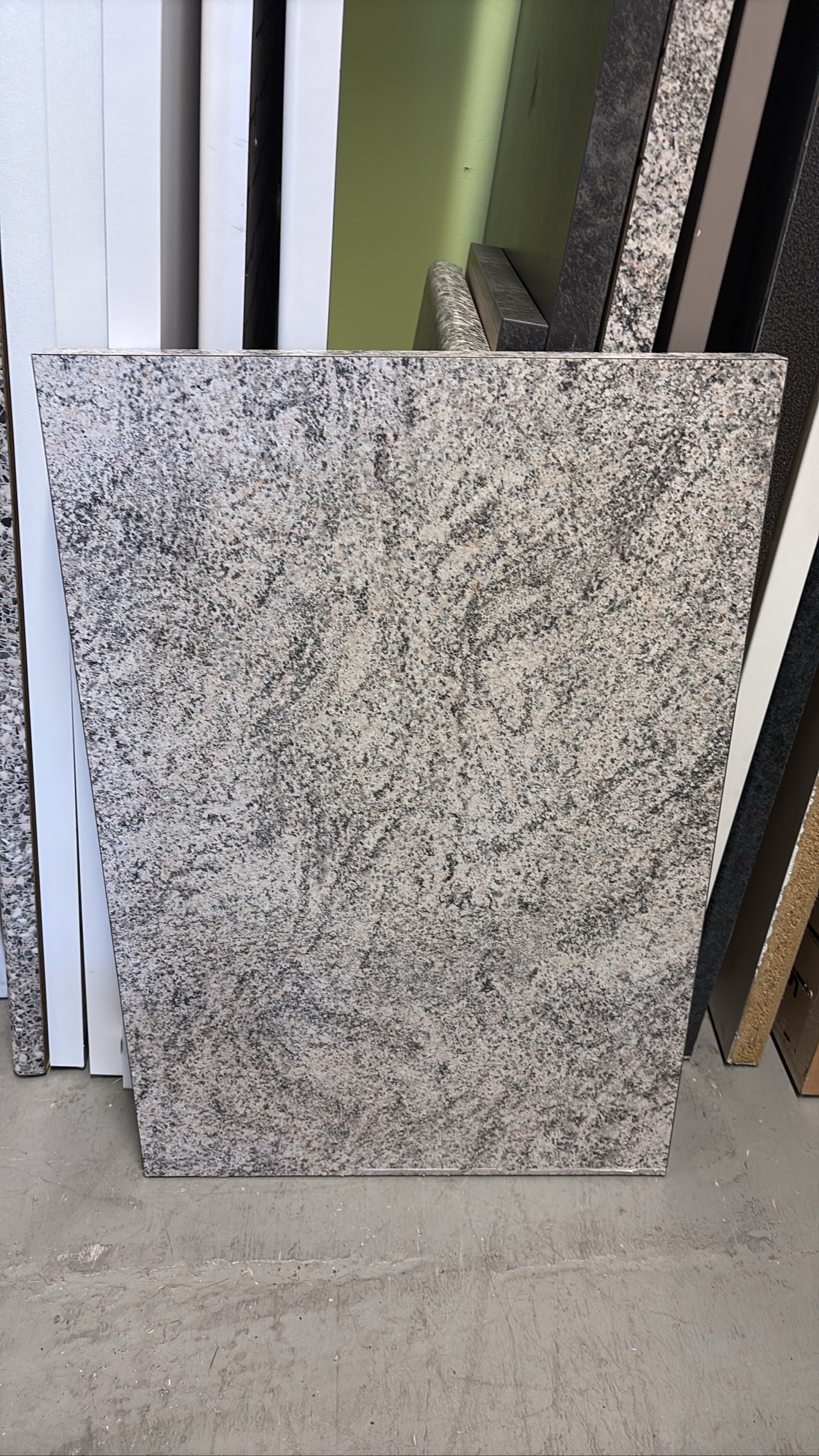 Laminatbänkskiva 410 × 610 × 30 mm
