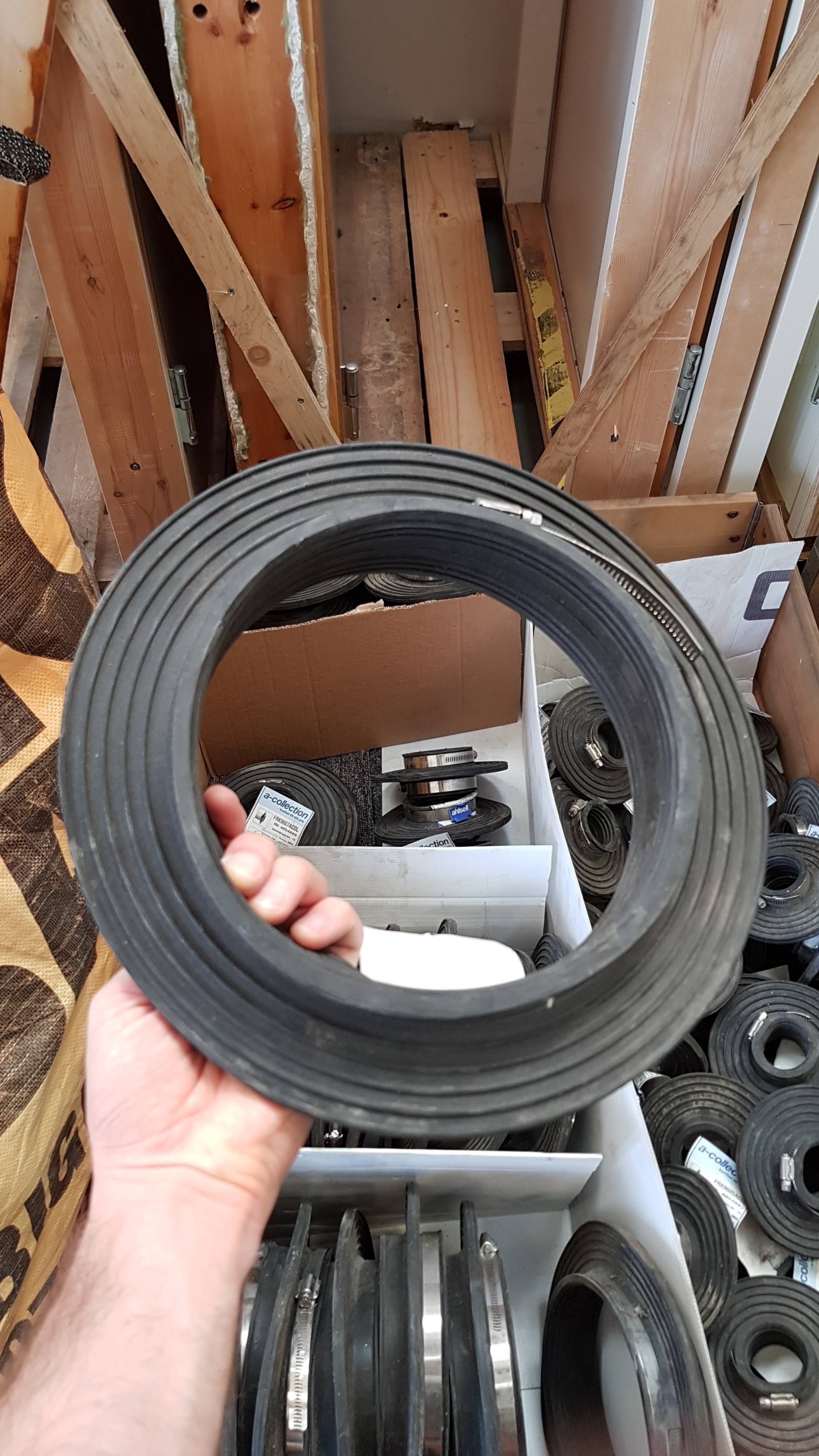 Radontätning 215-196 mm
