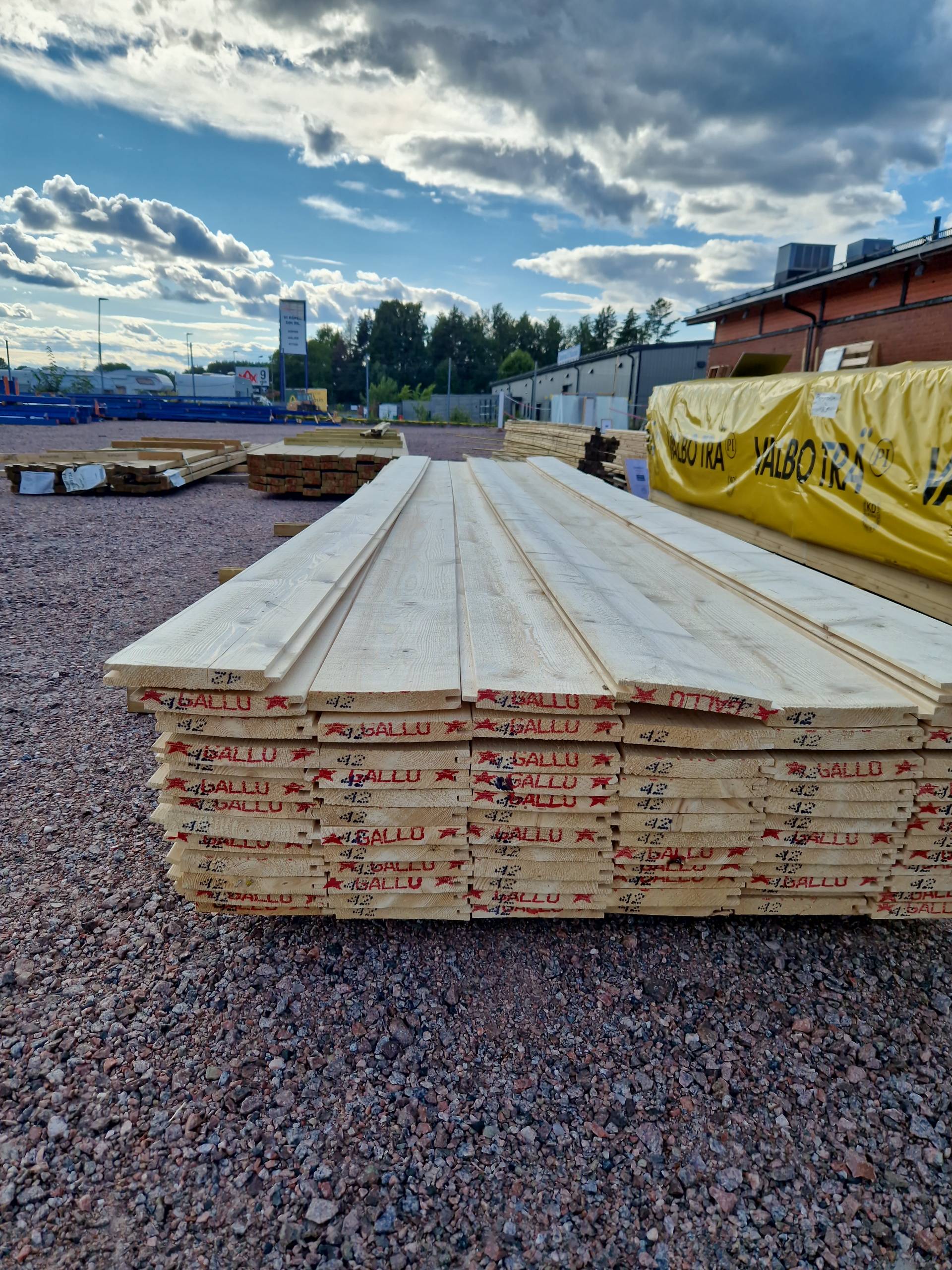 Ytterpanel - Spont 22X170X4200