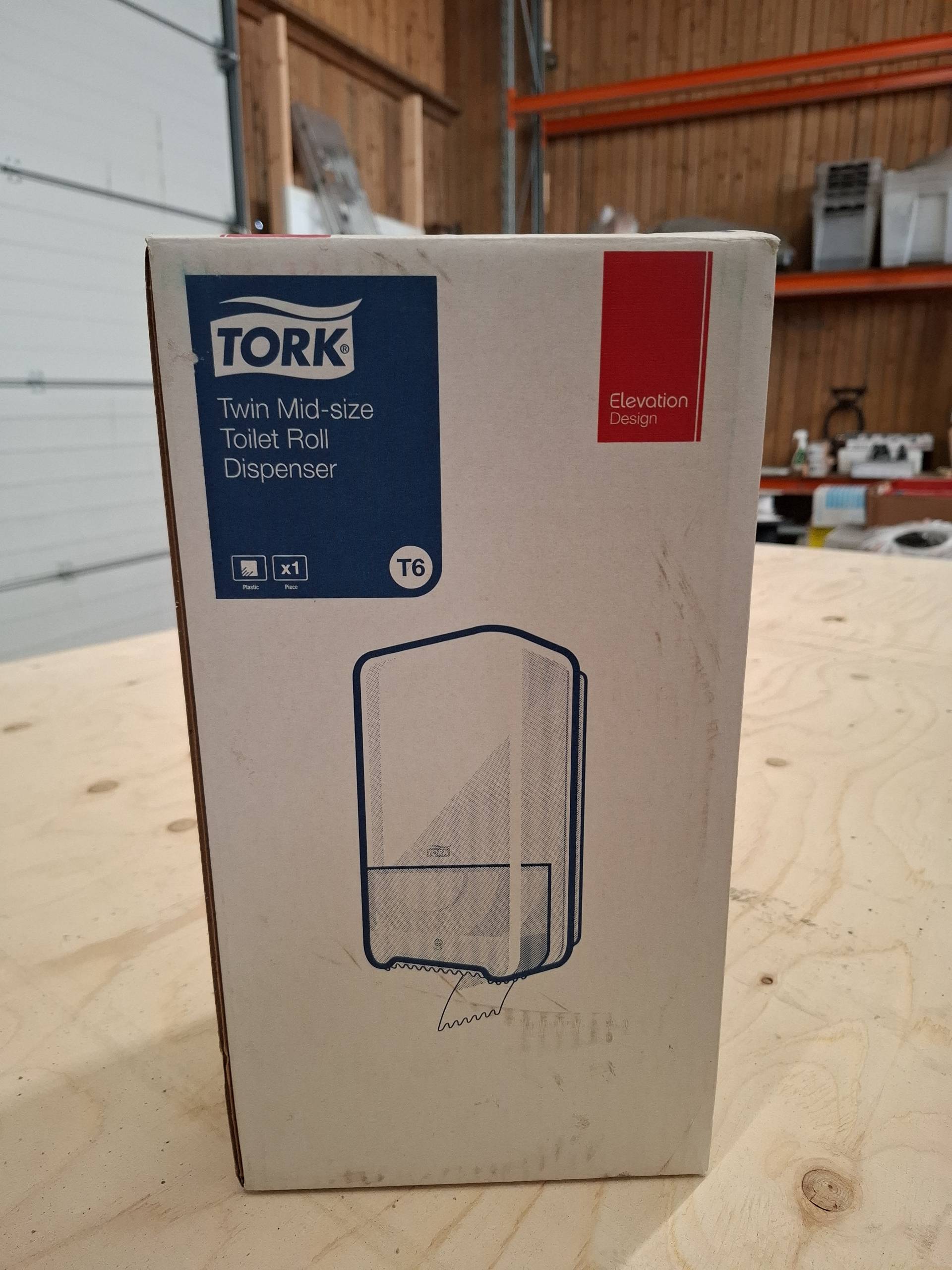 Toalettpappershållare, TORK, Mid-size, Räddad