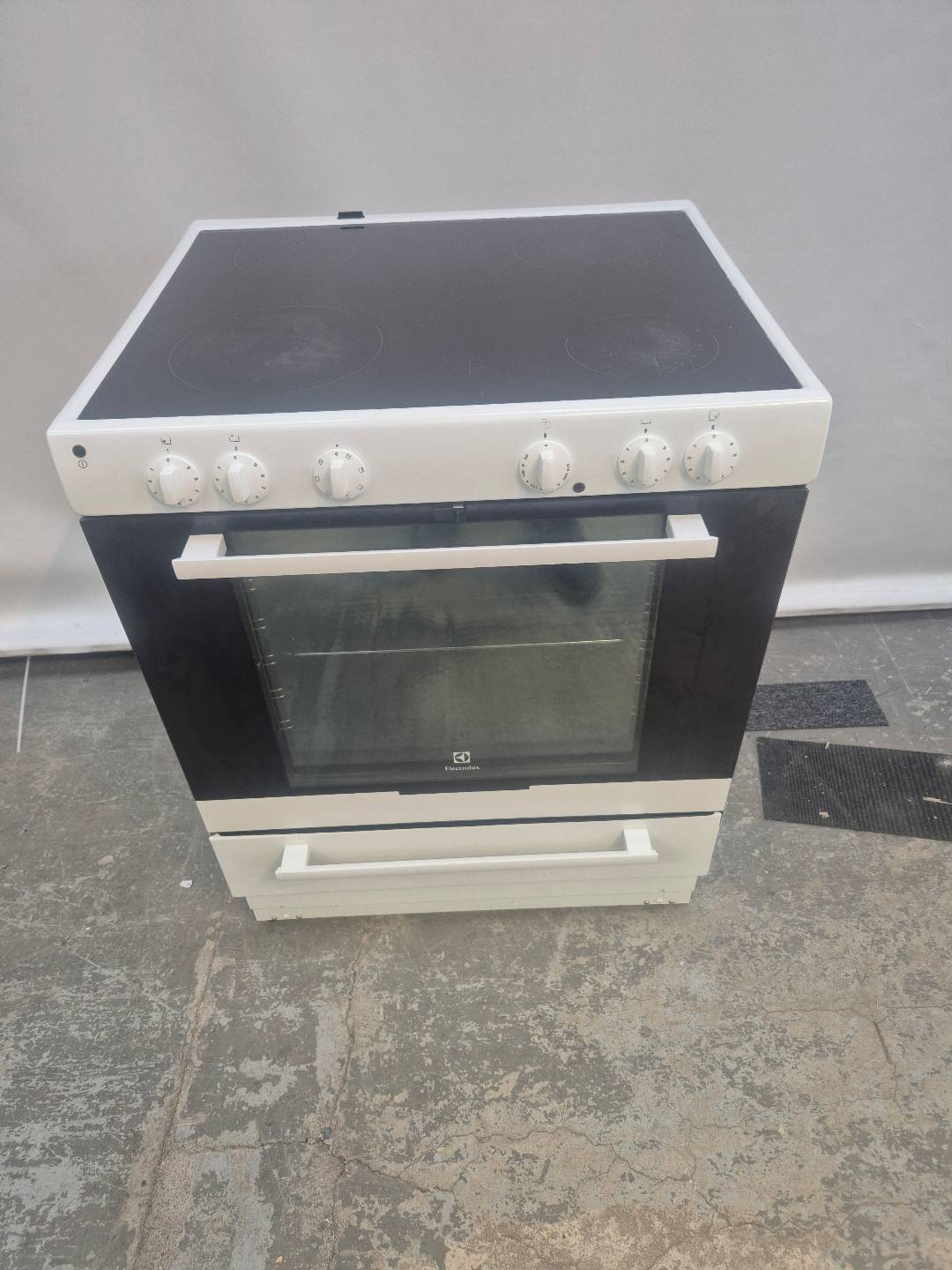 Spis 70cm 400VElectrolux
