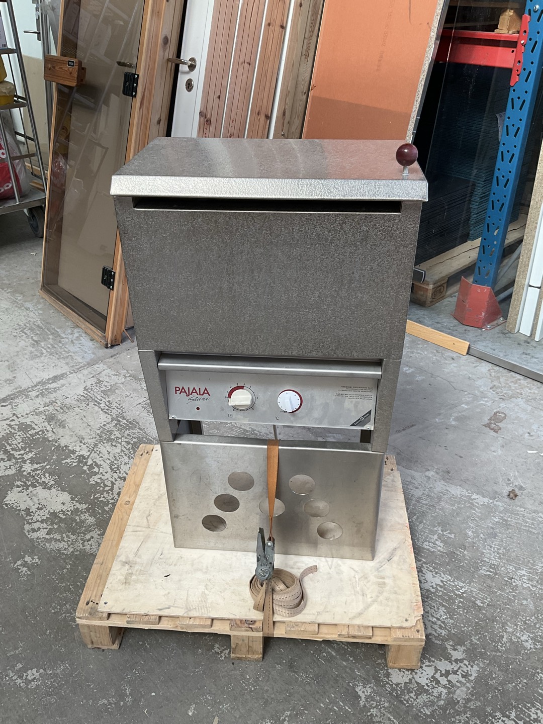 Bastukamin 6000W