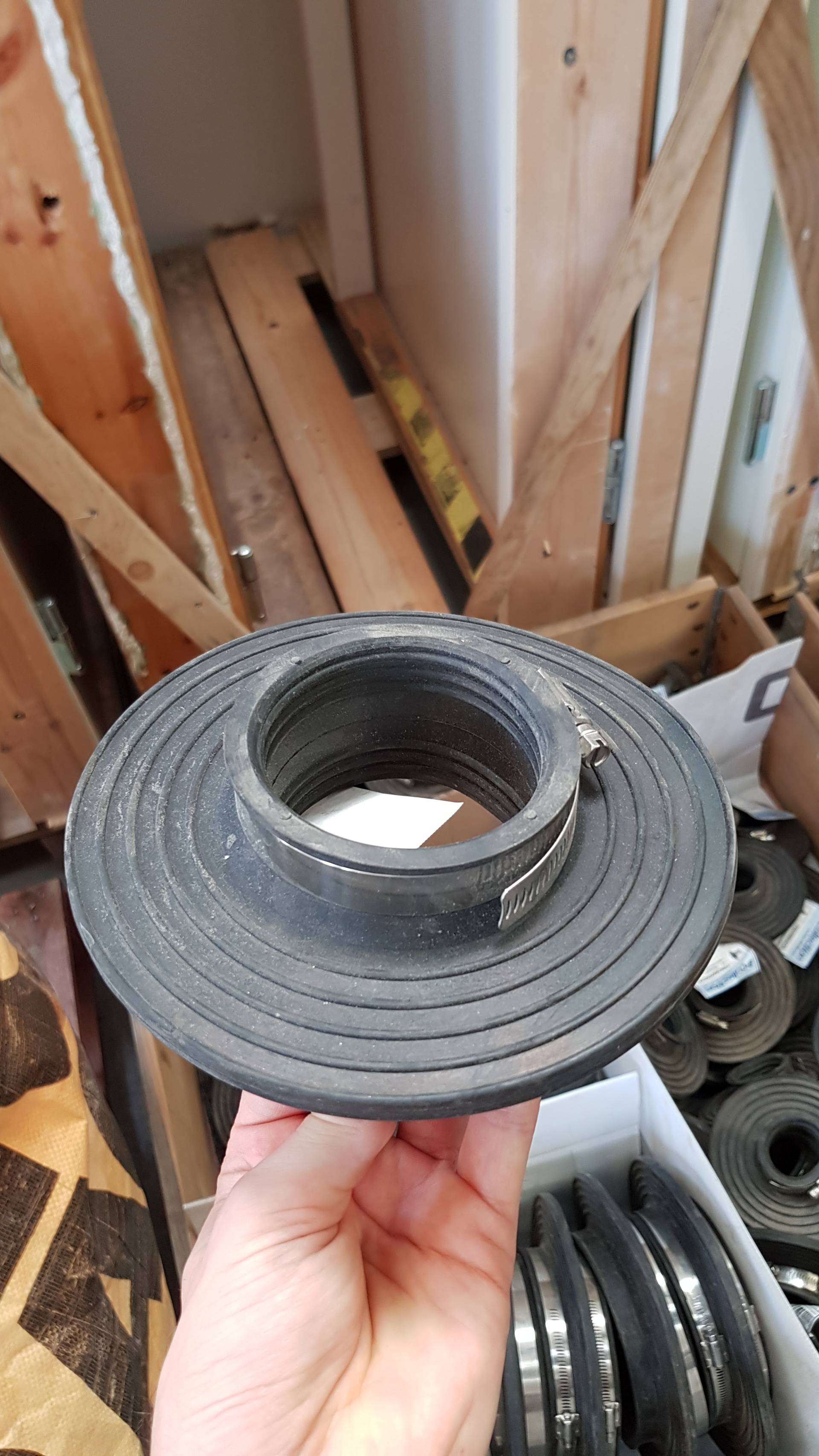 Radontätning 84-75 mm
