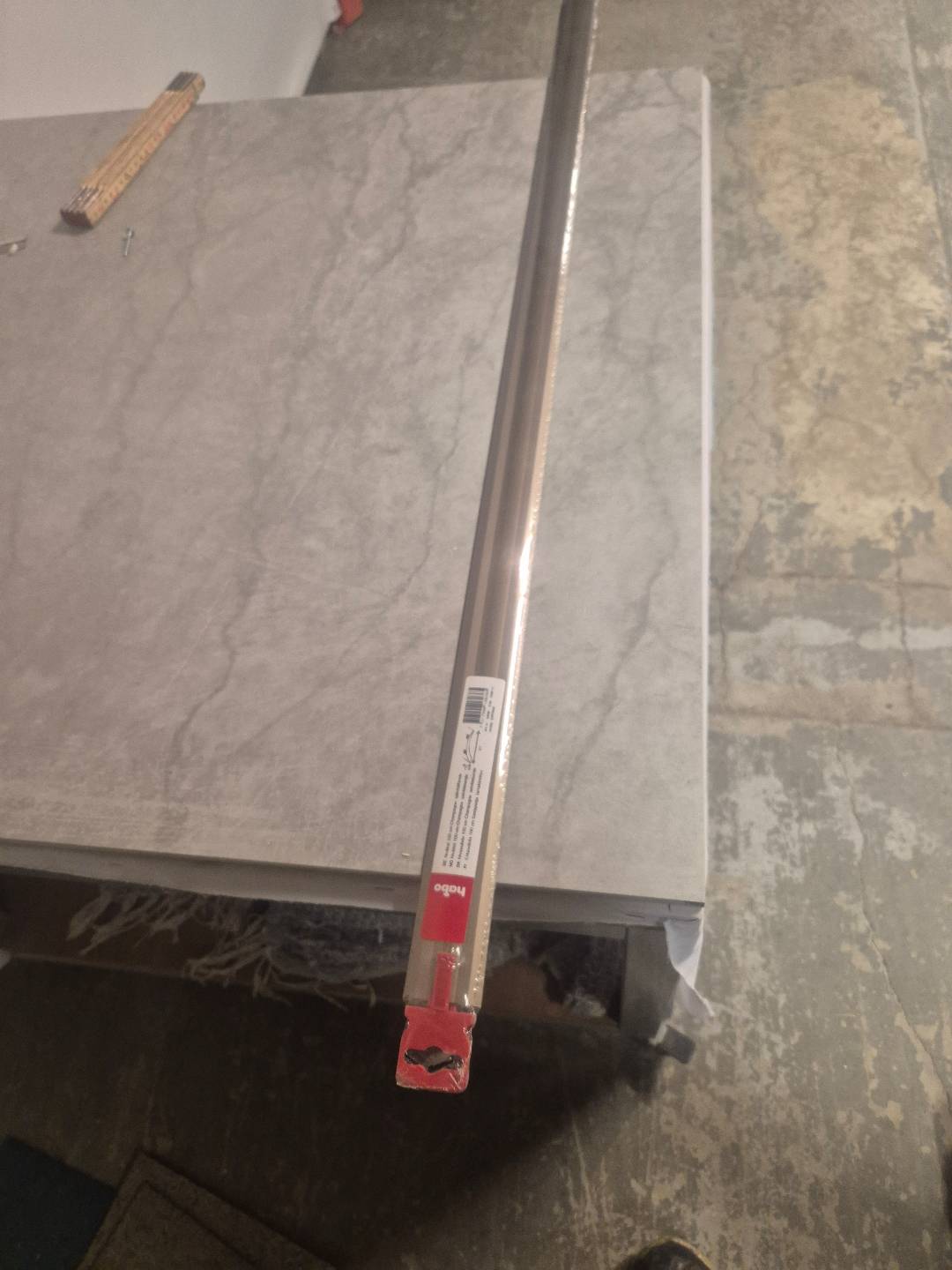 Nivålist 100cm champagne b41mm självhäftande