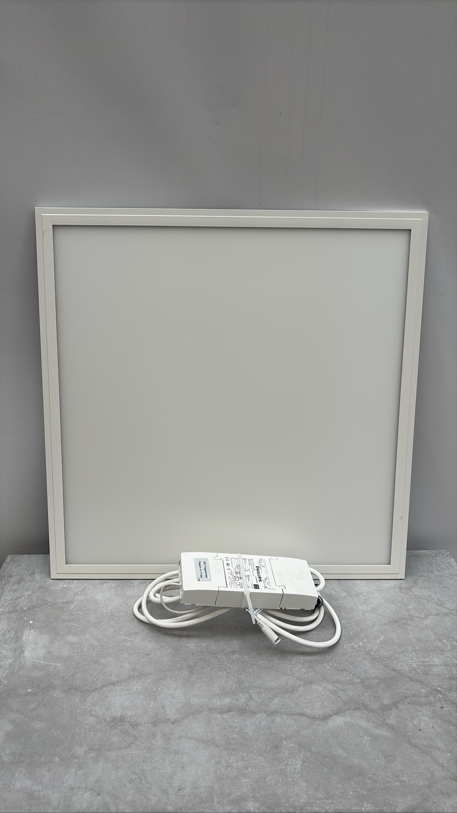 LED panel 60x60 3000K inkl driver
