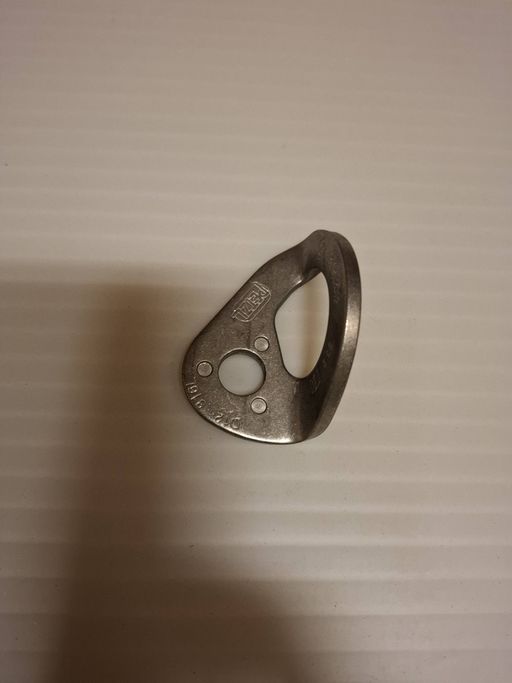 Förankringspunkt Petzl P36AS 12, pkt. 20st, Räddad