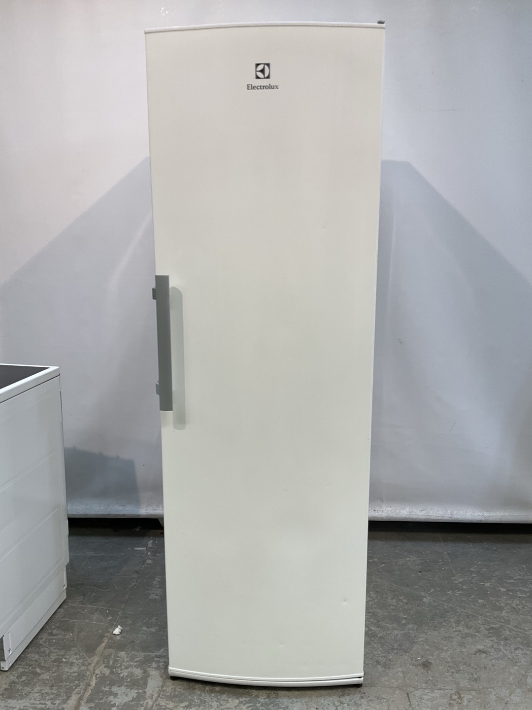 Kylskåp A+ 185cm