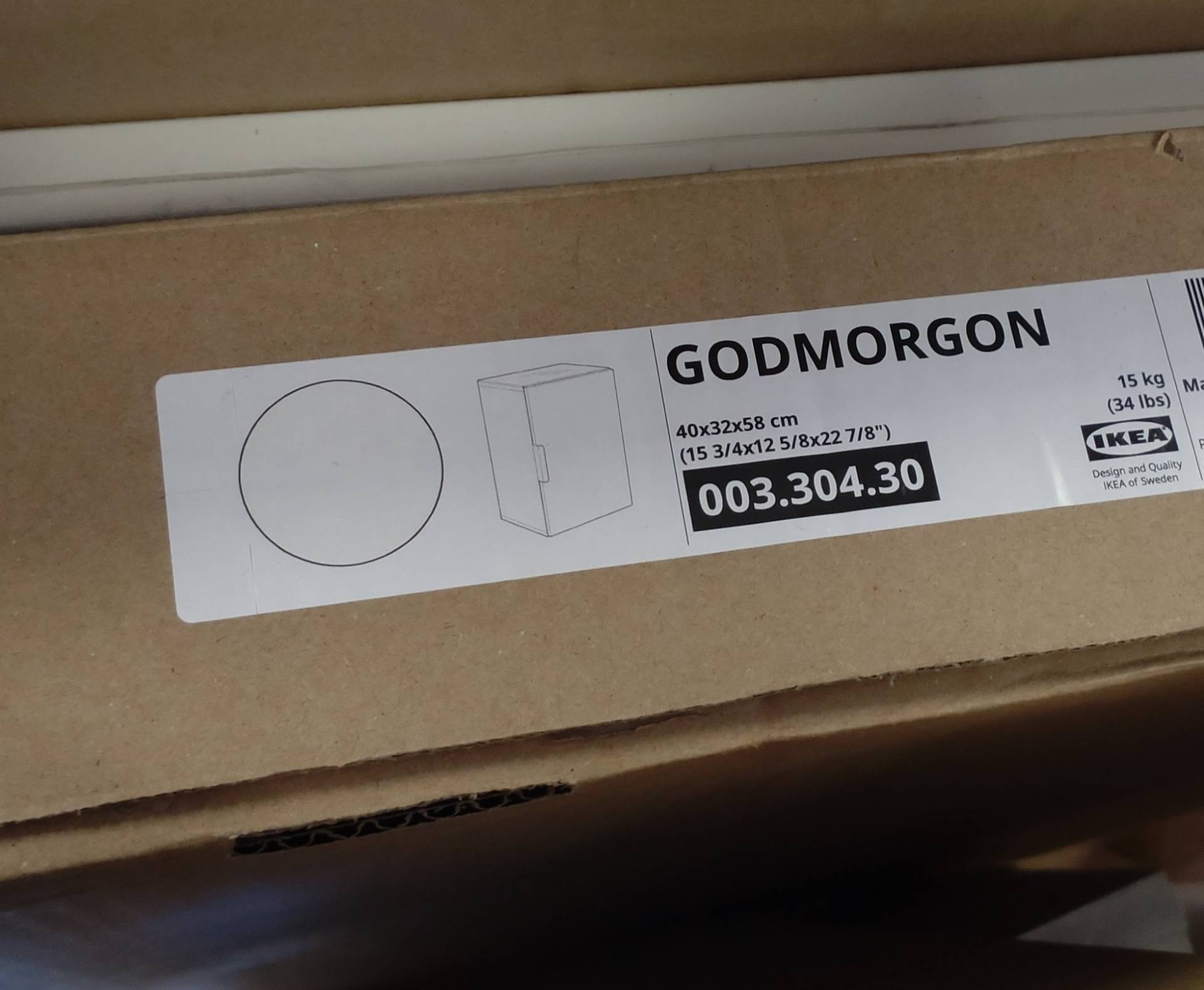 Väggskåp badrum